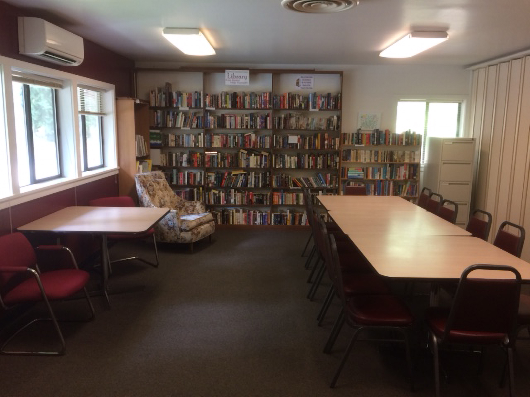 Tri-Area Community Center library / reading room